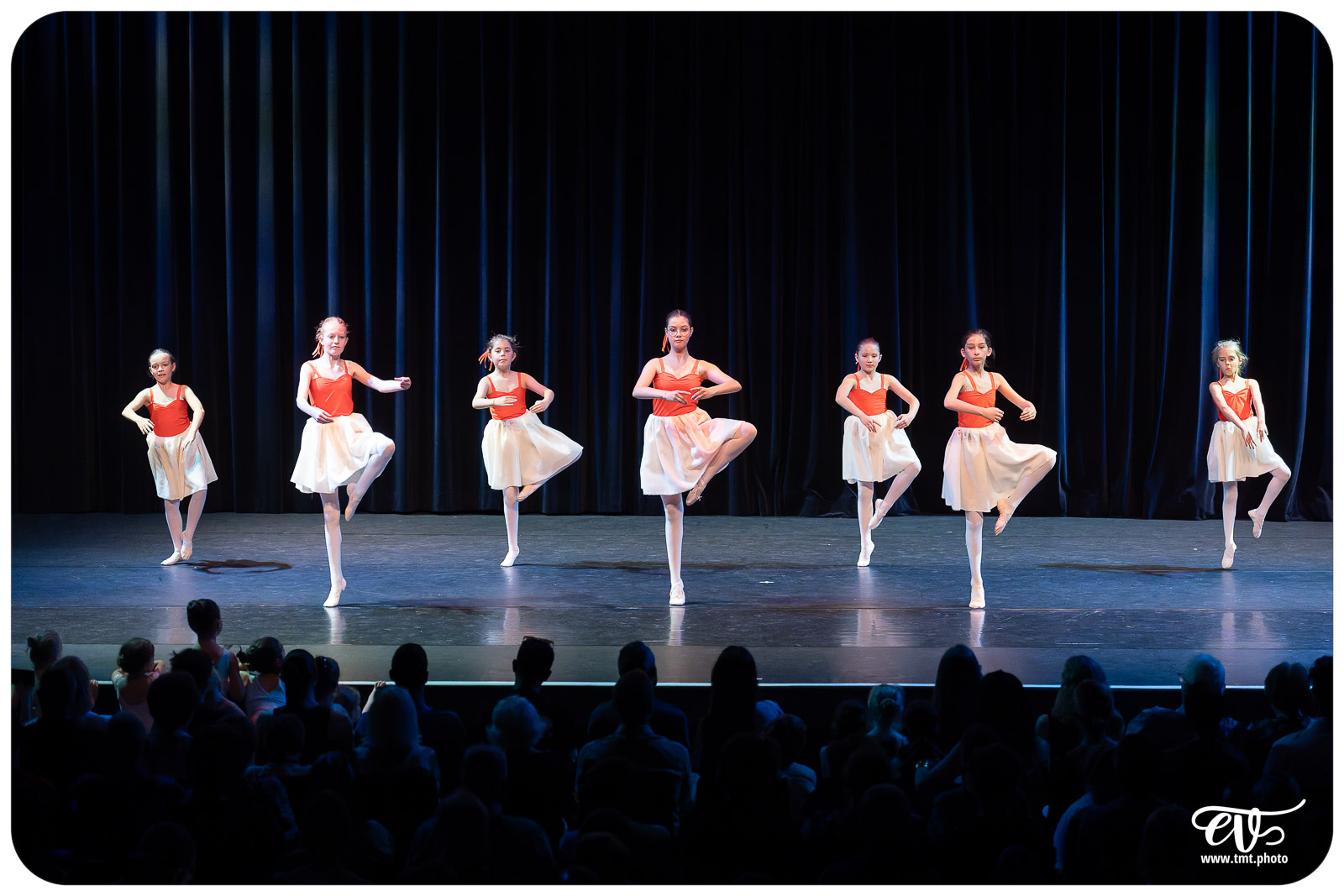 ECOLE DE DANSE CÉCILE ADAMOW